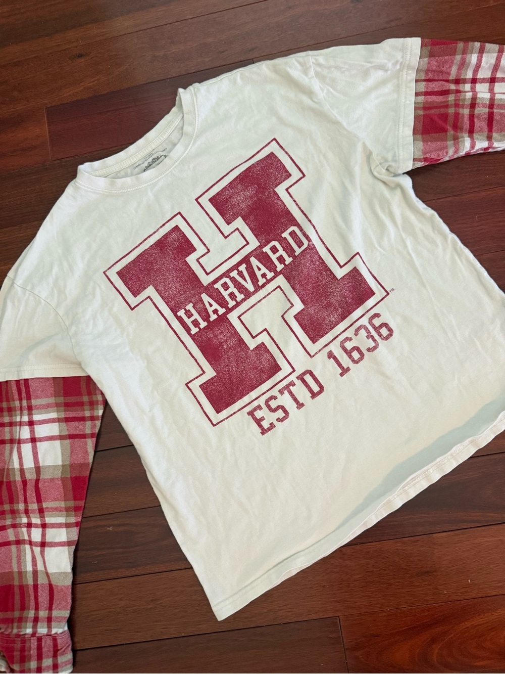 Harvard University T-shirt Flannel button cuff Mens Med long sleeve crew